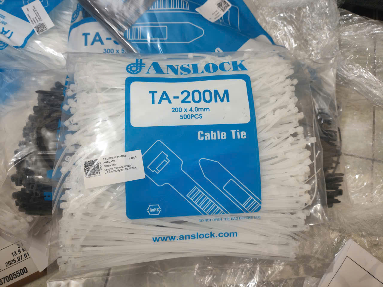 z7526607507333_6f45a3bde1d3cd88b07dabcd33ee3fba